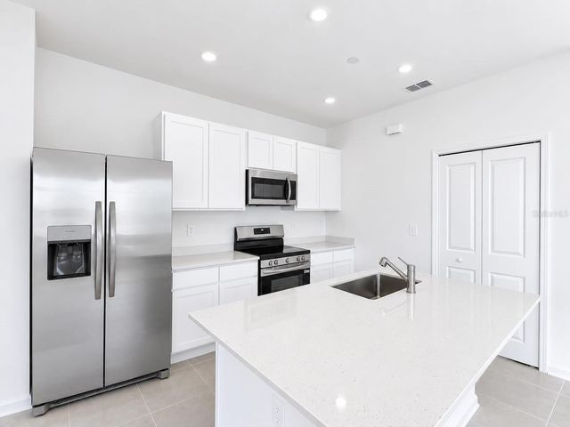 2156 RIDER RAIN LANE, Apopka, FL 32703