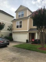 2920 Clay Street, Houston, TX 77003