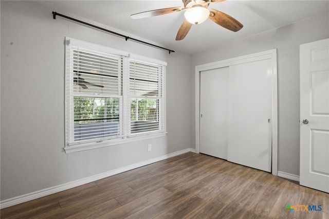 1225 N Unicorn Avenue, New Braunfels, TX 78130