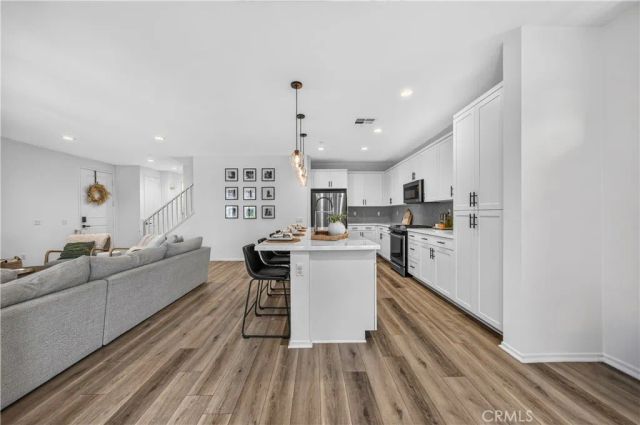 38481 Rosegate Place, Murrieta, CA 92563