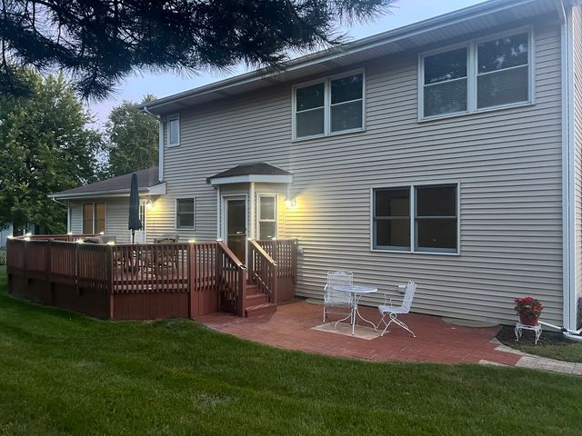 16954 Mohican Drive, Lockport, IL 60441