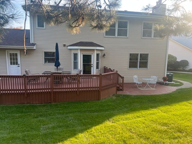 16954 Mohican Drive, Lockport, IL 60441