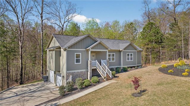 143 Sylvia's Way, Jasper, GA 30143