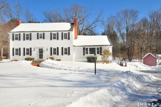 21 North Drive, Simsbury, CT 06070