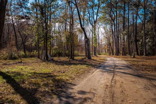 4294 River Road, Johns Island, SC 29455