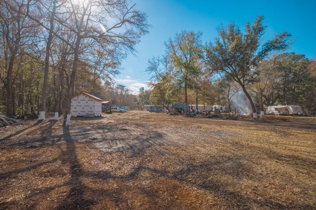 4294 River Road, Johns Island, SC 29455