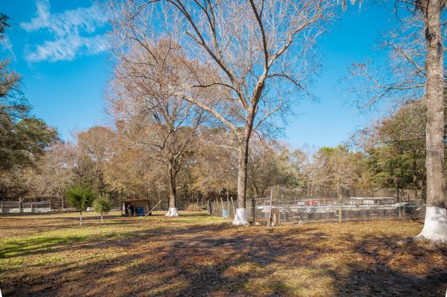 4294 River Road, Johns Island, SC 29455