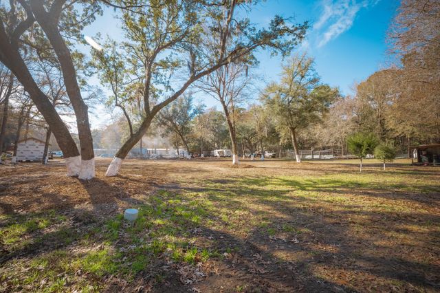 4294 River Road, Johns Island, SC 29455