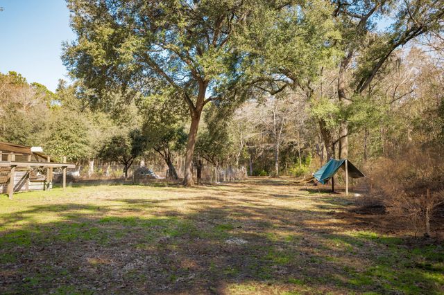 4294 River Road, Johns Island, SC 29455