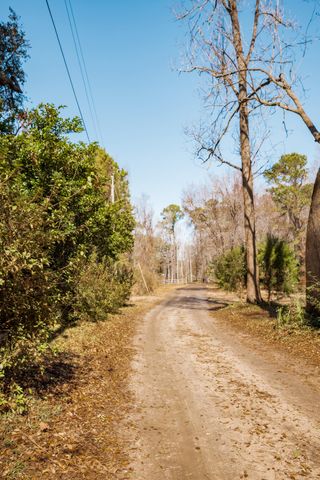 4294 River Road, Johns Island, SC 29455