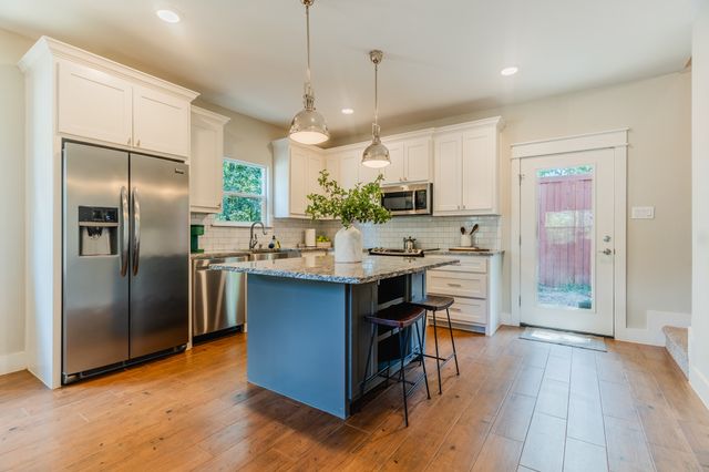 32 Coffee Circle, Pottsboro, TX 75076