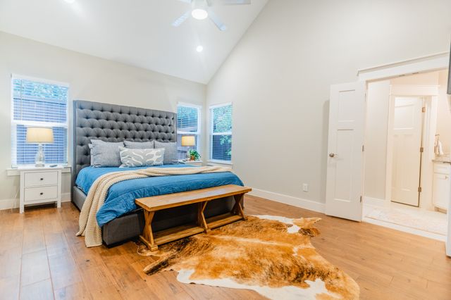 32 Coffee Circle, Pottsboro, TX 75076