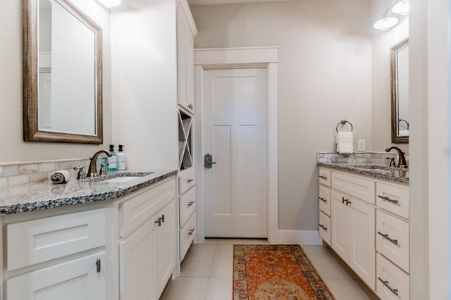 32 Coffee Circle, Pottsboro, TX 75076