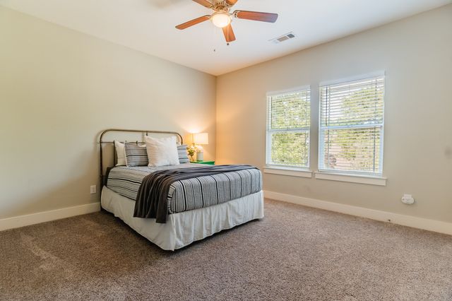 32 Coffee Circle, Pottsboro, TX 75076