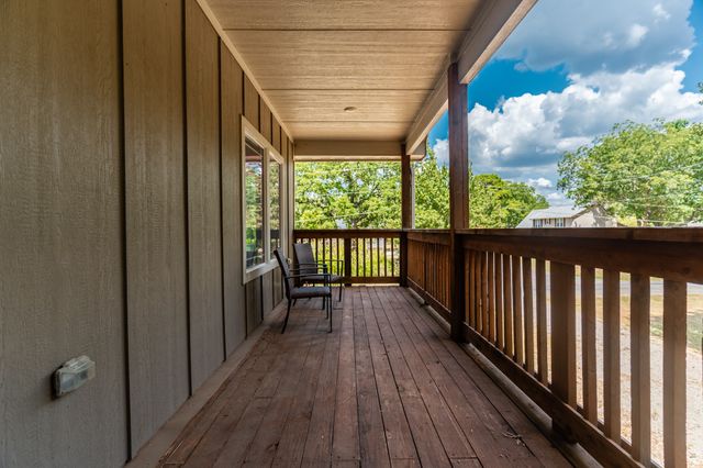 32 Coffee Circle, Pottsboro, TX 75076