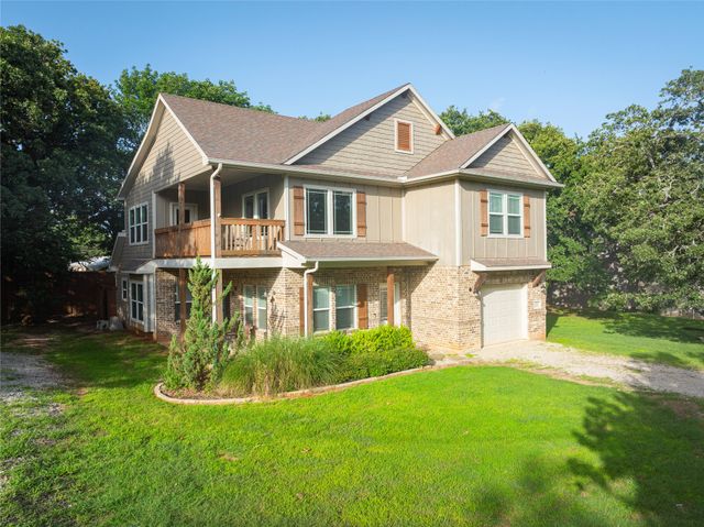 32 Coffee Circle, Pottsboro, TX 75076