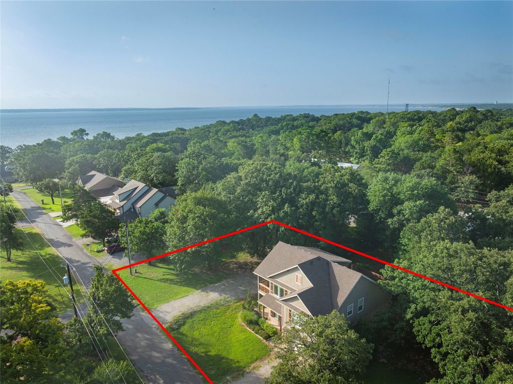 32 Coffee Circle, Pottsboro, TX 75076