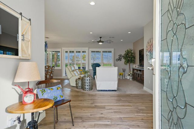 35235 Inverness Avenue, Palm Desert, CA 92211