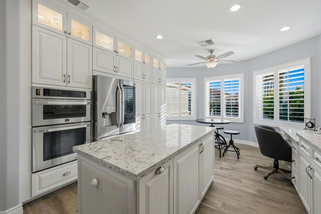 35235 Inverness Avenue, Palm Desert, CA 92211