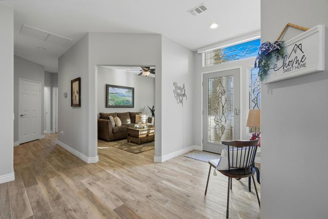 35235 Inverness Avenue, Palm Desert, CA 92211