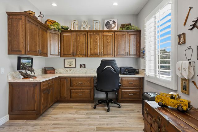 35235 Inverness Avenue, Palm Desert, CA 92211