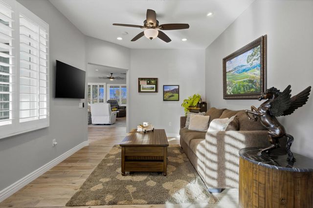 35235 Inverness Avenue, Palm Desert, CA 92211