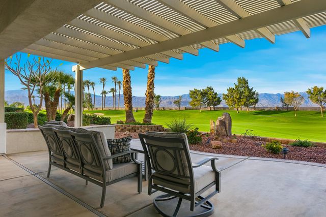35235 Inverness Avenue, Palm Desert, CA 92211