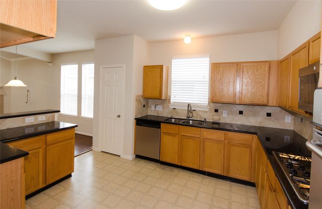 16323 Yabbie Drive, Sugar Land, TX 77498