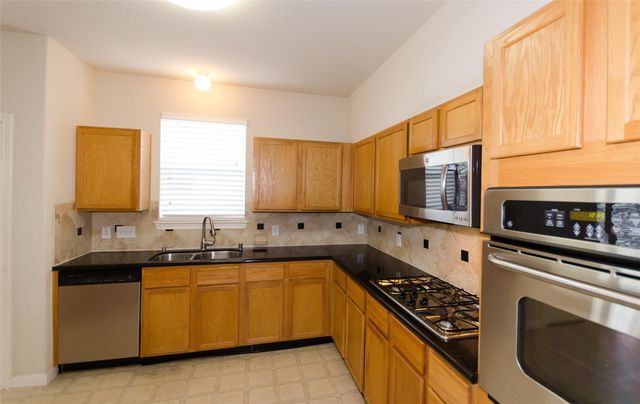 16323 Yabbie Drive, Sugar Land, TX 77498