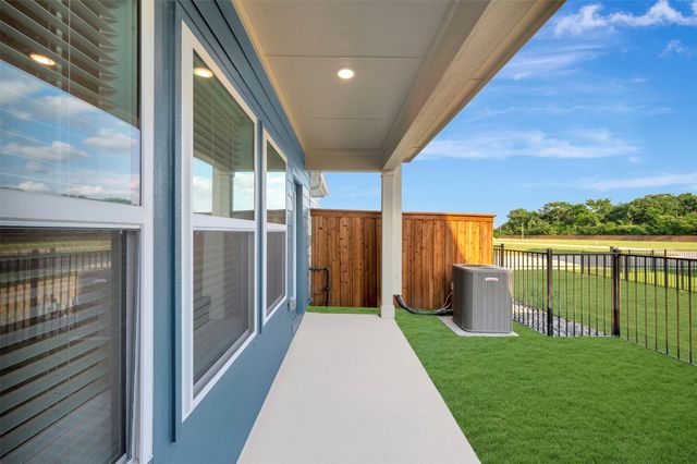 9404 Mill Street E, Providence Village, TX 76227