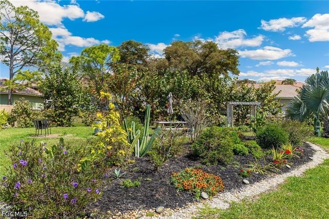 16007 Davis RD 511, Fort Myers, FL 33908