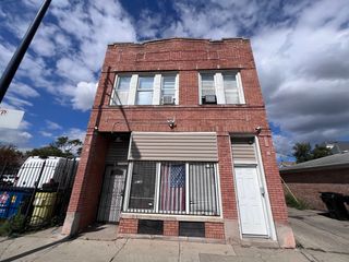 2548 W 71st Street 1F, Chicago, IL 60629