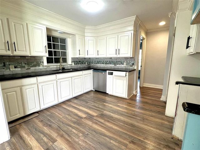 3436 Center Street, Lake Charles, LA 70607