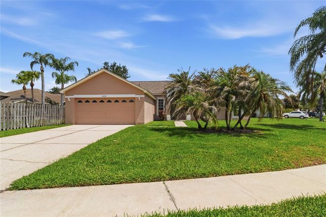 1019 CHAMBERLIN TRAIL, St Cloud, FL 34772