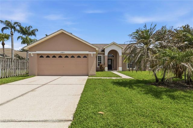 1019 CHAMBERLIN TRAIL, St Cloud, FL 34772