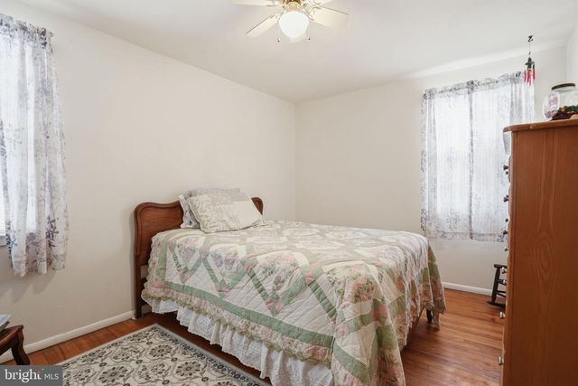 70 SMITHFIELD AVE, Lawrence, NJ 08648