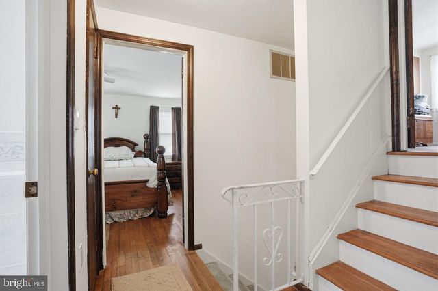 70 SMITHFIELD AVE, Lawrence, NJ 08648