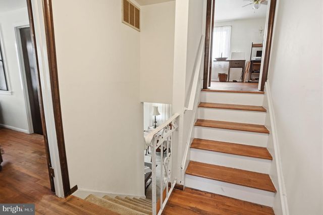 70 SMITHFIELD AVE, Lawrence, NJ 08648