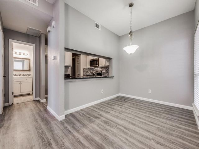 8601 Park Lane 416, Dallas, TX 75231