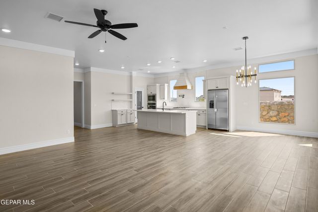 13371 Jeff Winton Drive, El Paso, TX 79928