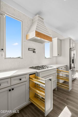 13371 Jeff Winton Drive, El Paso, TX 79928