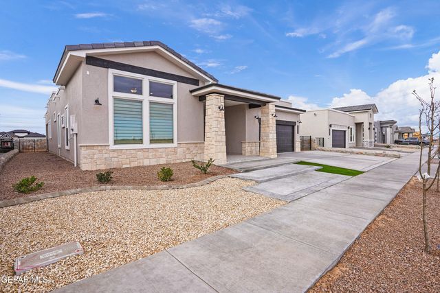 13371 Jeff Winton Drive, El Paso, TX 79928