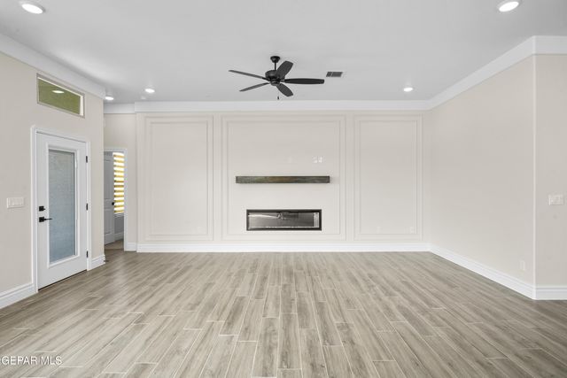 13371 Jeff Winton Drive, El Paso, TX 79928