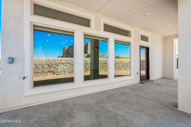 13371 Jeff Winton Drive, El Paso, TX 79928