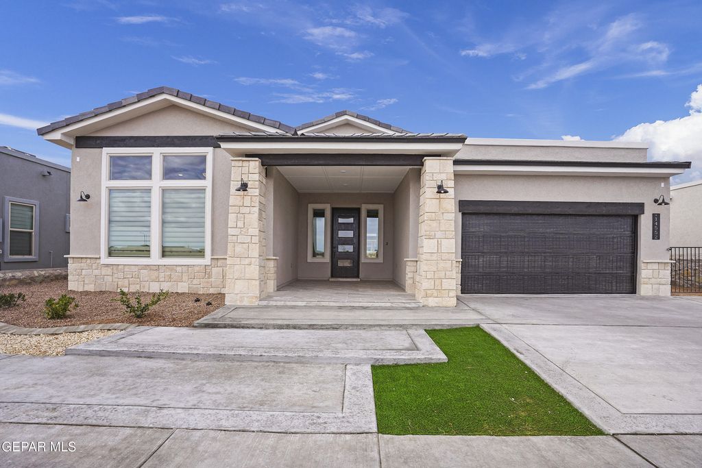 13371 Jeff Winton Drive, El Paso, TX 79928