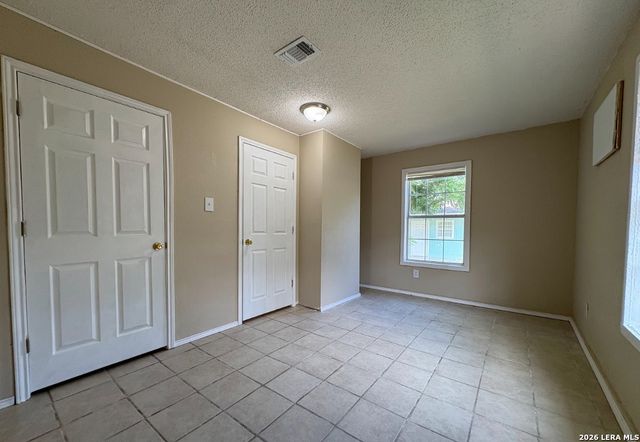 2623 IRWIN DR, San Antonio, TX 78222