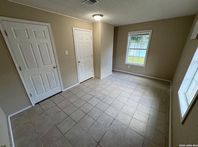 2623 IRWIN DR, San Antonio, TX 78222