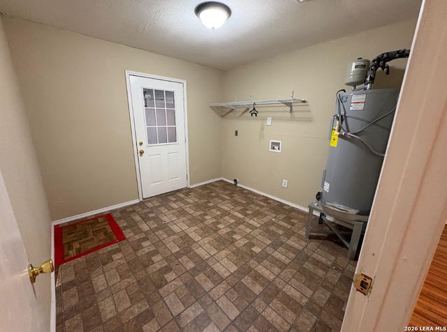 2623 IRWIN DR, San Antonio, TX 78222