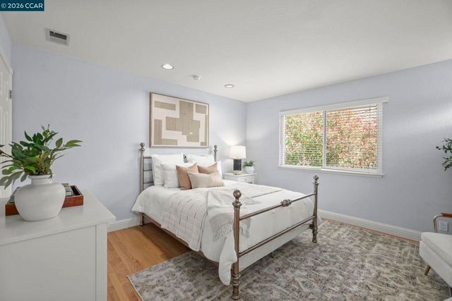 143 Mount Kennedy Dr, Martinez, CA 94553