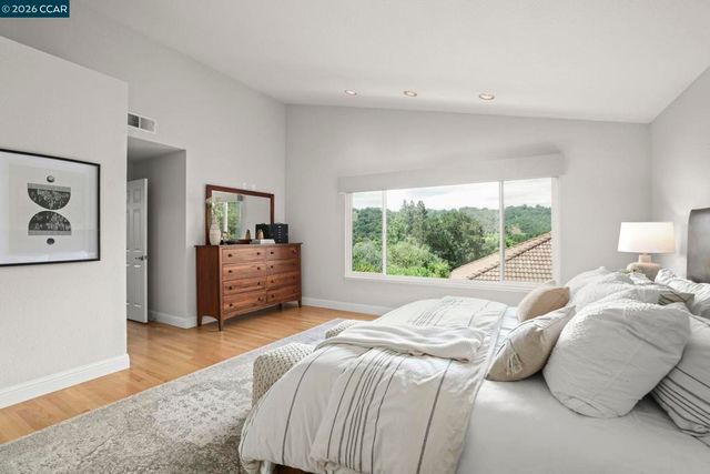 143 Mount Kennedy Dr, Martinez, CA 94553